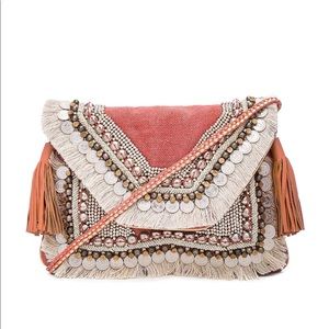 Shashi Leela clutch - coral